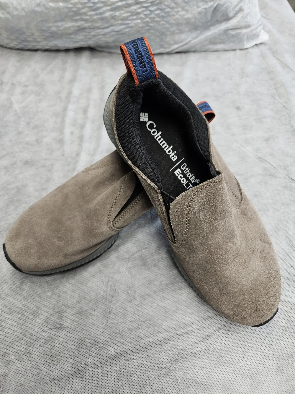 Columbia Landroamer Men’s Slip-On Suede Casual Shoe - Taupe Sz Mens 8